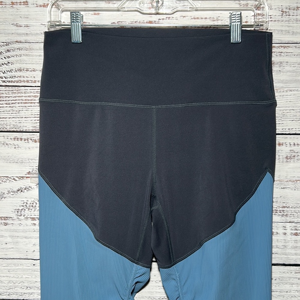 Zyia Storm Parallel Luxe high rise leggings medium - Picture 6 of 16